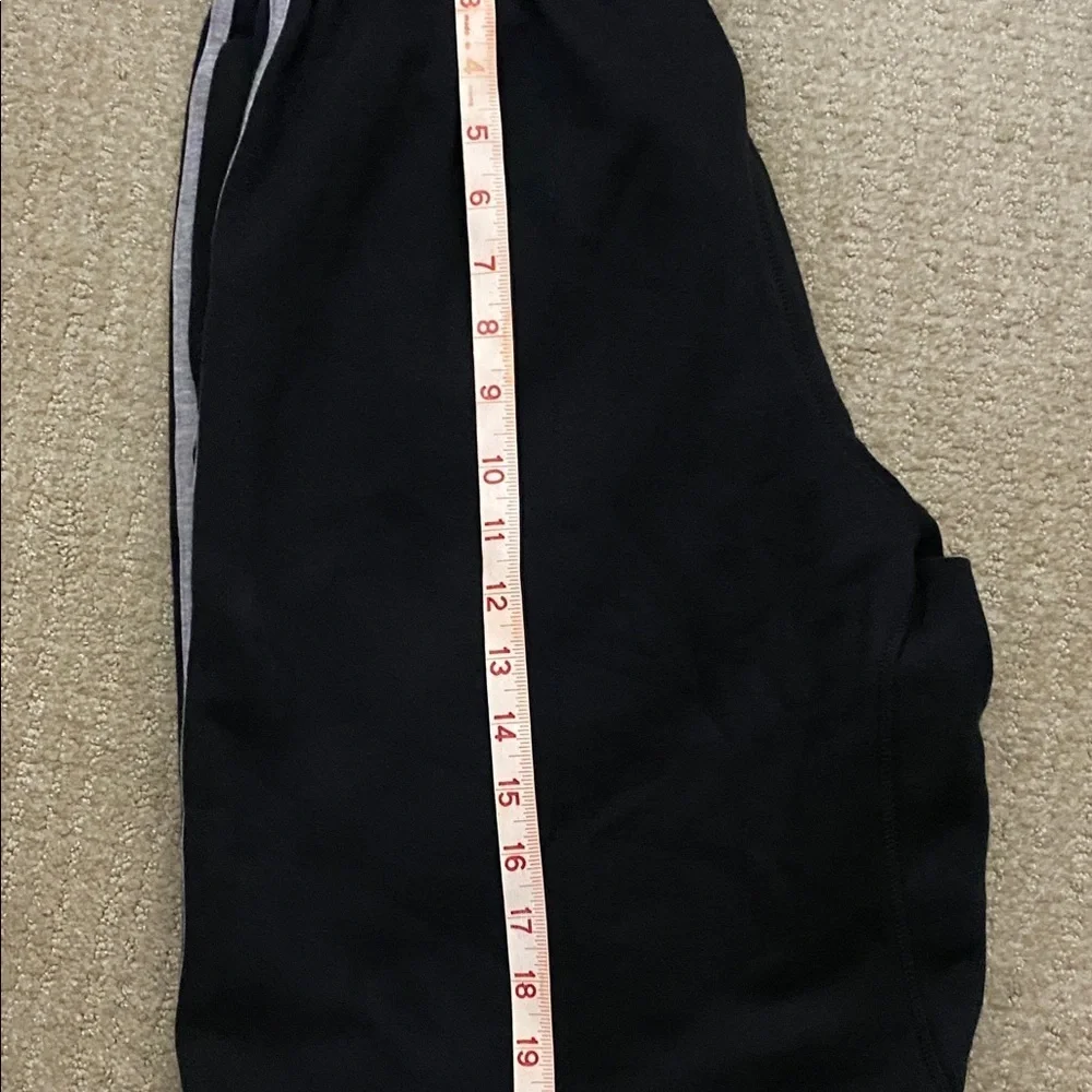 Adidas Sweat Shorts Mens Size Medium